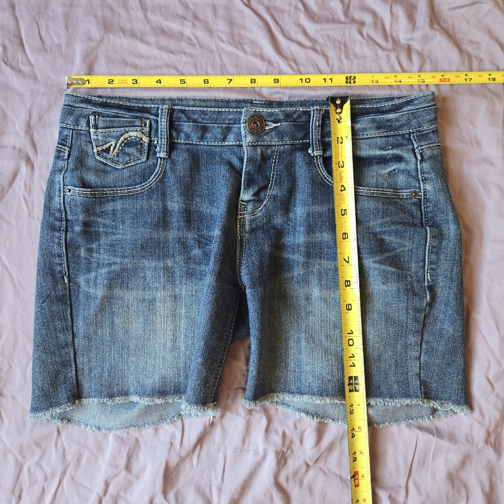 Bongo Jean Shorts - Picture 5 of 5
